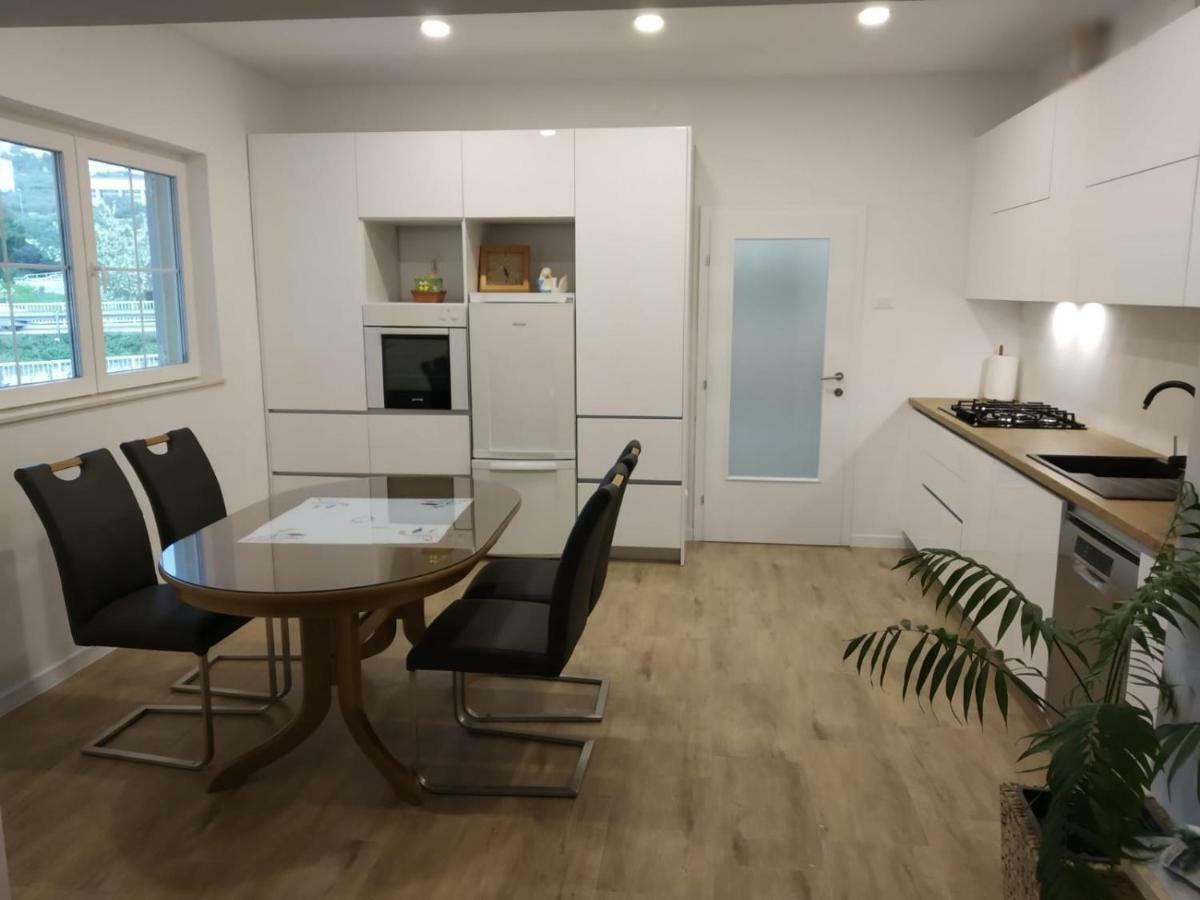 Apartments Anica & Gabriela Макарска Экстерьер фото